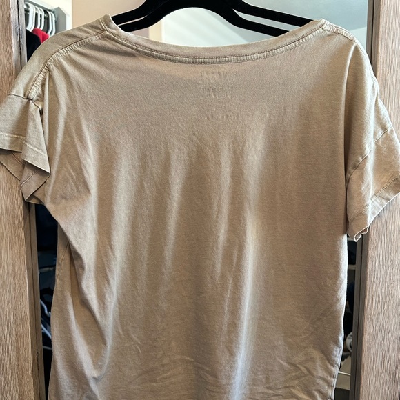 Hazy day tee - Picture 3 of 5